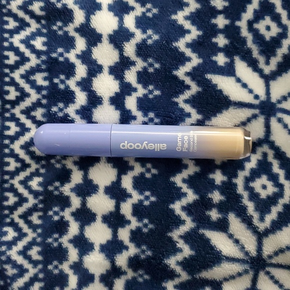Alleyoop Game Face Second Skin Concealer shade/Standout full size brand new - Picture 5 of 10